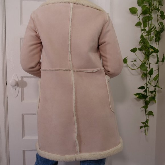Gorgeous soft pink coat - Picture 6 of 16